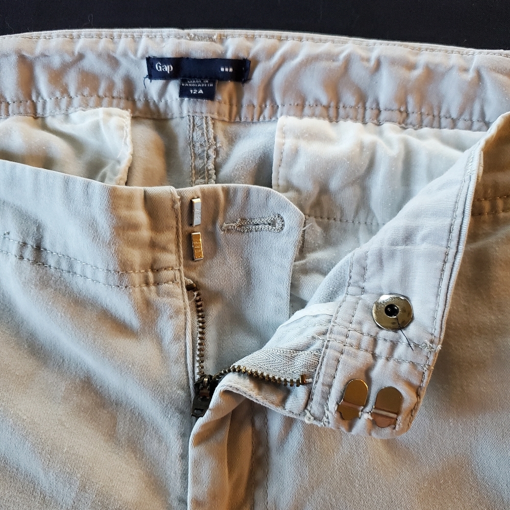 Womens GAP Light Gray Straight Leg Business Dress Khaki Pants Size 12 27" inseam - Picture 4 of 5